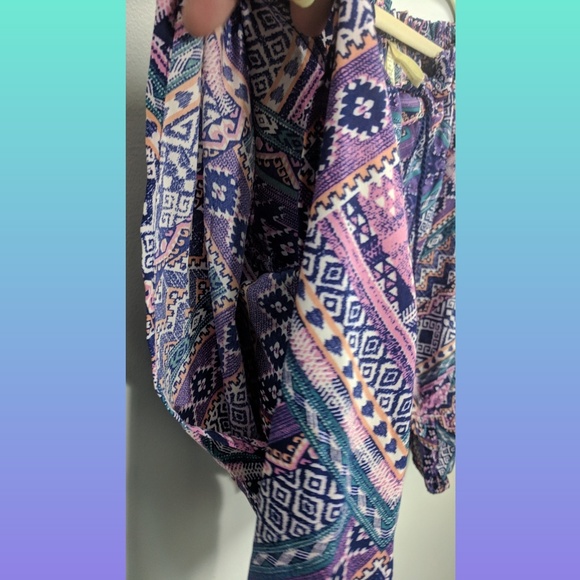 Japna Split Sleeve BOHO Crop Top - Picture 3 of 4